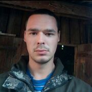  ,  Artem, 32