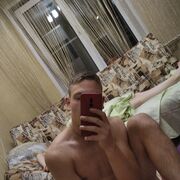  ,   Zhenya, 21 ,   ,   , c , 