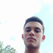  ,  Cristian, 22