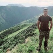  ,  Tiko, 25