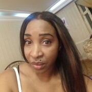  ,   Claudia, 34 ,   ,   