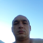  ,  Malik, 44