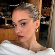  ,   bwylt, 23
