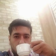  ,   Amirbek, 33 ,   ,   , c 