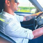  ,   Denis, 34 ,   ,   , c 