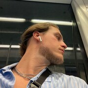  ,  Nekita, 29