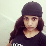  , 