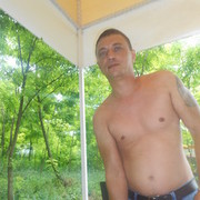  ,   Vasili, 44 ,  