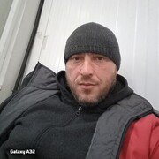  -,  Luka, 41