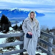  ,  Arina, 41