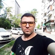  ,   Alex, 44 ,   ,   