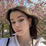  ,   Julia, 25 ,   ,   