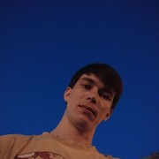  Saint-Denis,   , 32 ,   ,   