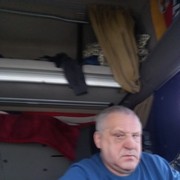  ,  Alfredas, 63