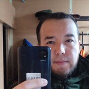  ,  Inomjon, 30