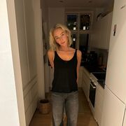  ,  , 29
