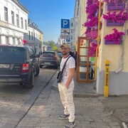  ,   Amer, 28 ,   ,   