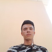  ,   Bexruz, 33 ,   