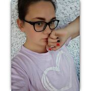  ,  Yulia, 28