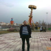  ,   Arkadi, 43 ,   