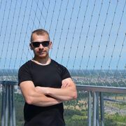  ,  Roland, 32