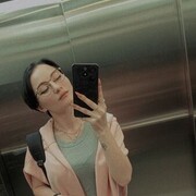  , 