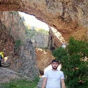  ,  Vahan, 29