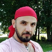  ,  Aleksandr, 37