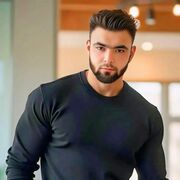  ,  Shoxruhbek, 25