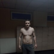  ,  Danil, 24