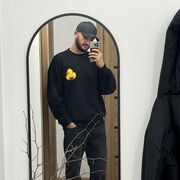  ,  Adham, 24