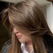  ,  Karina, 22