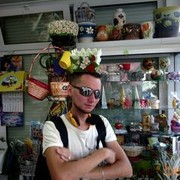  ,  Dexter, 37