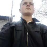   ,  Denis, 33