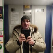  ,  Roman, 33