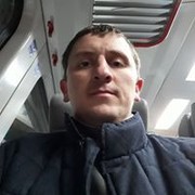  ,  Andrej, 36