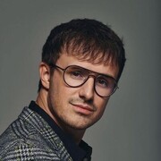  ,  Ruslan, 33