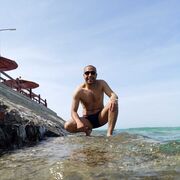  ,   Kareem, 42 ,   c 