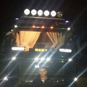  ,   Max, 37 ,   
