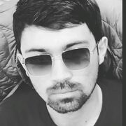  ,  Umidjon, 28
