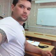  ,   Maks Boiko, 31 ,   