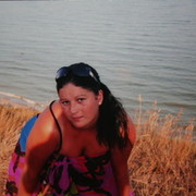  ,   Marina, 40 ,  
