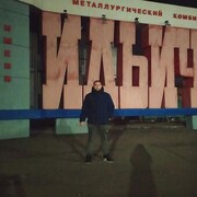  ,   Yuriy, 31 ,   ,   