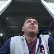  ,   Ruslan, 37 ,   ,   , c 