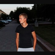   ,  Maks, 25