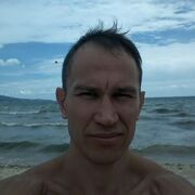  Jouy-en-Josas,  , 44