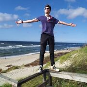  ,   Romeo, 35 ,   ,   , c , 