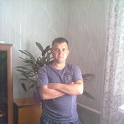  ,  Alex, 40