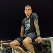  ,   Ara, 32 ,   ,   
