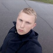 ,  Artem, 22